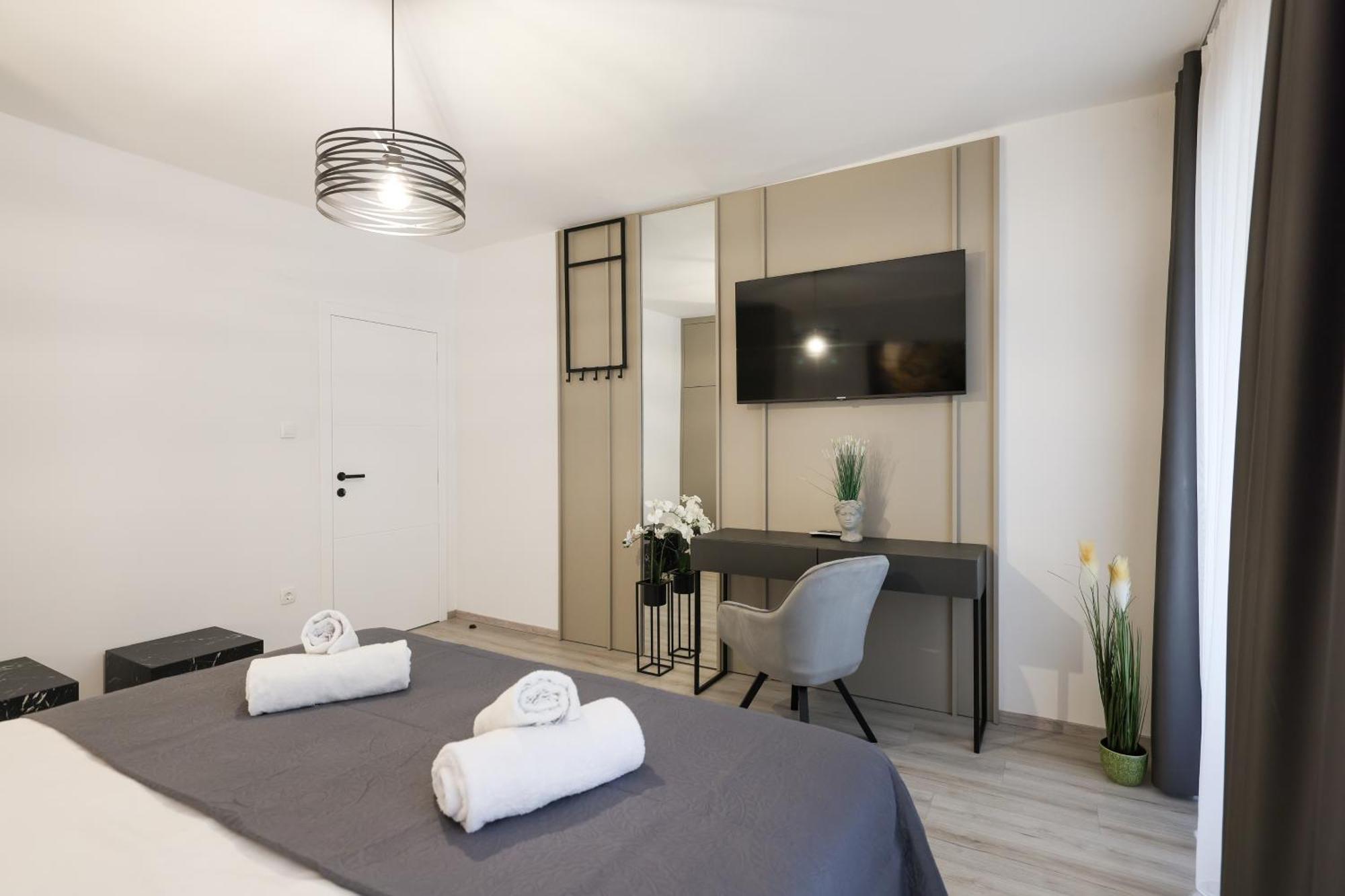 Classy Apartments In City Centar Задар Экстерьер фото