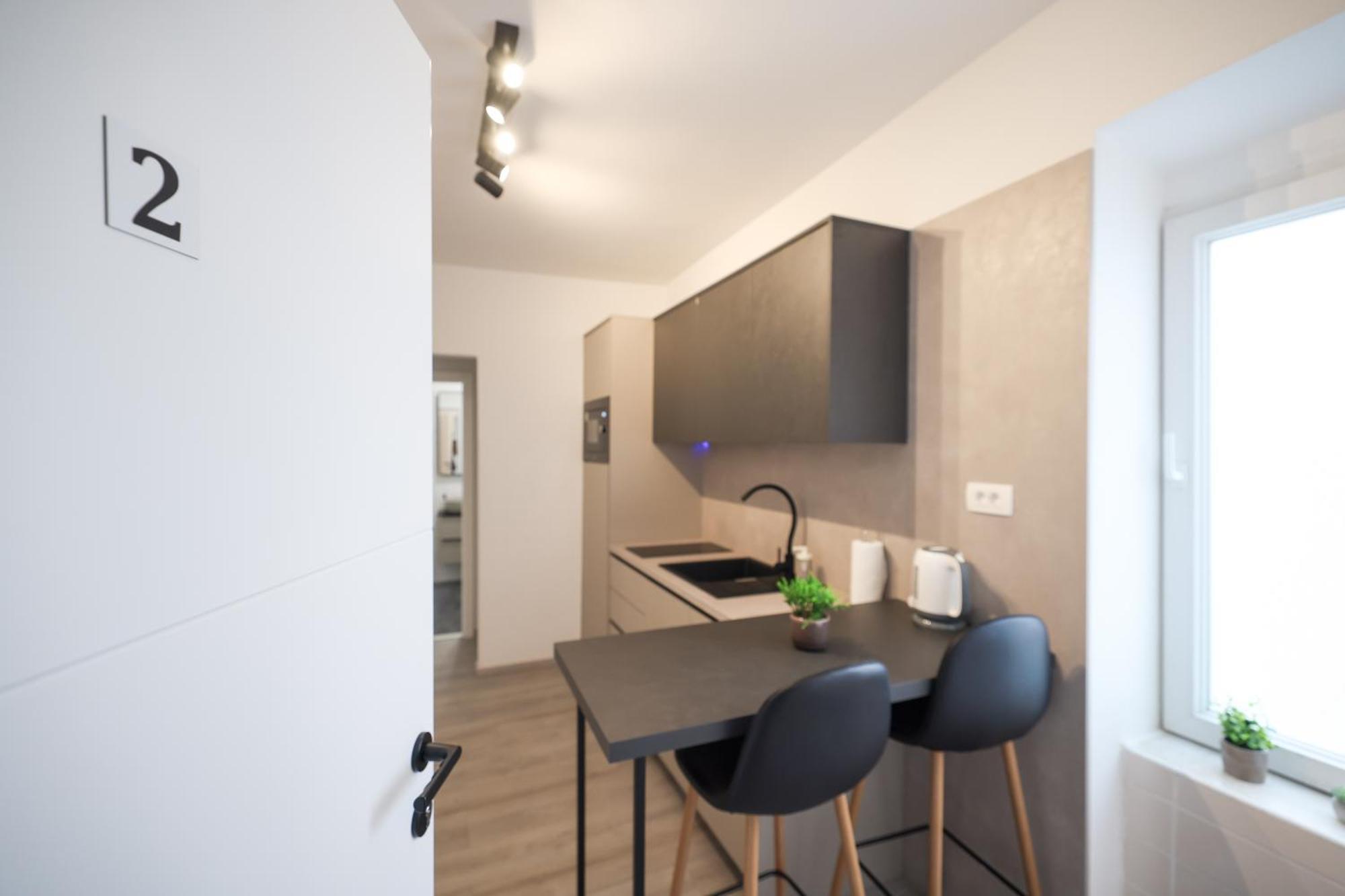 Classy Apartments In City Centar Задар Экстерьер фото
