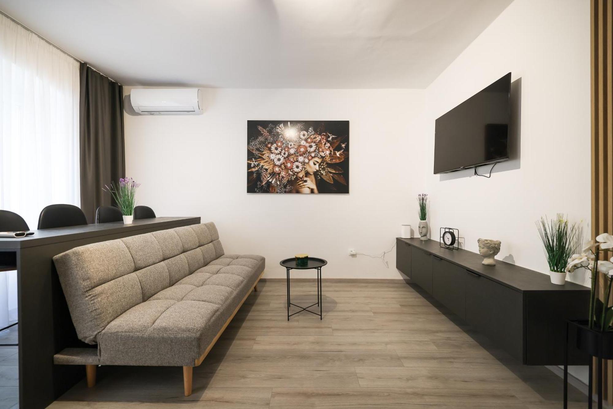 Classy Apartments In City Centar Задар Экстерьер фото